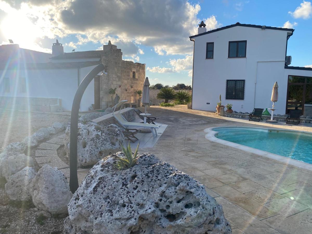 Agriturismo Masseria Saittole Carpignano Salentino Eksteriør billede