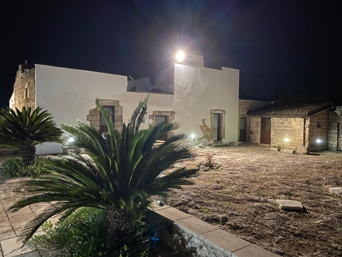 Agriturismo Masseria Saittole Carpignano Salentino Eksteriør billede