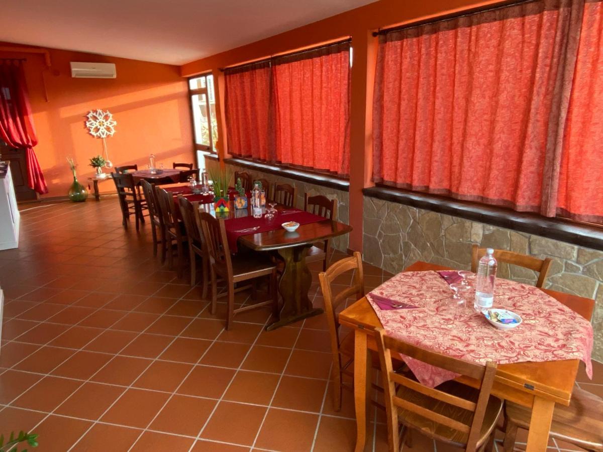 Agriturismo Masseria Saittole Carpignano Salentino Eksteriør billede