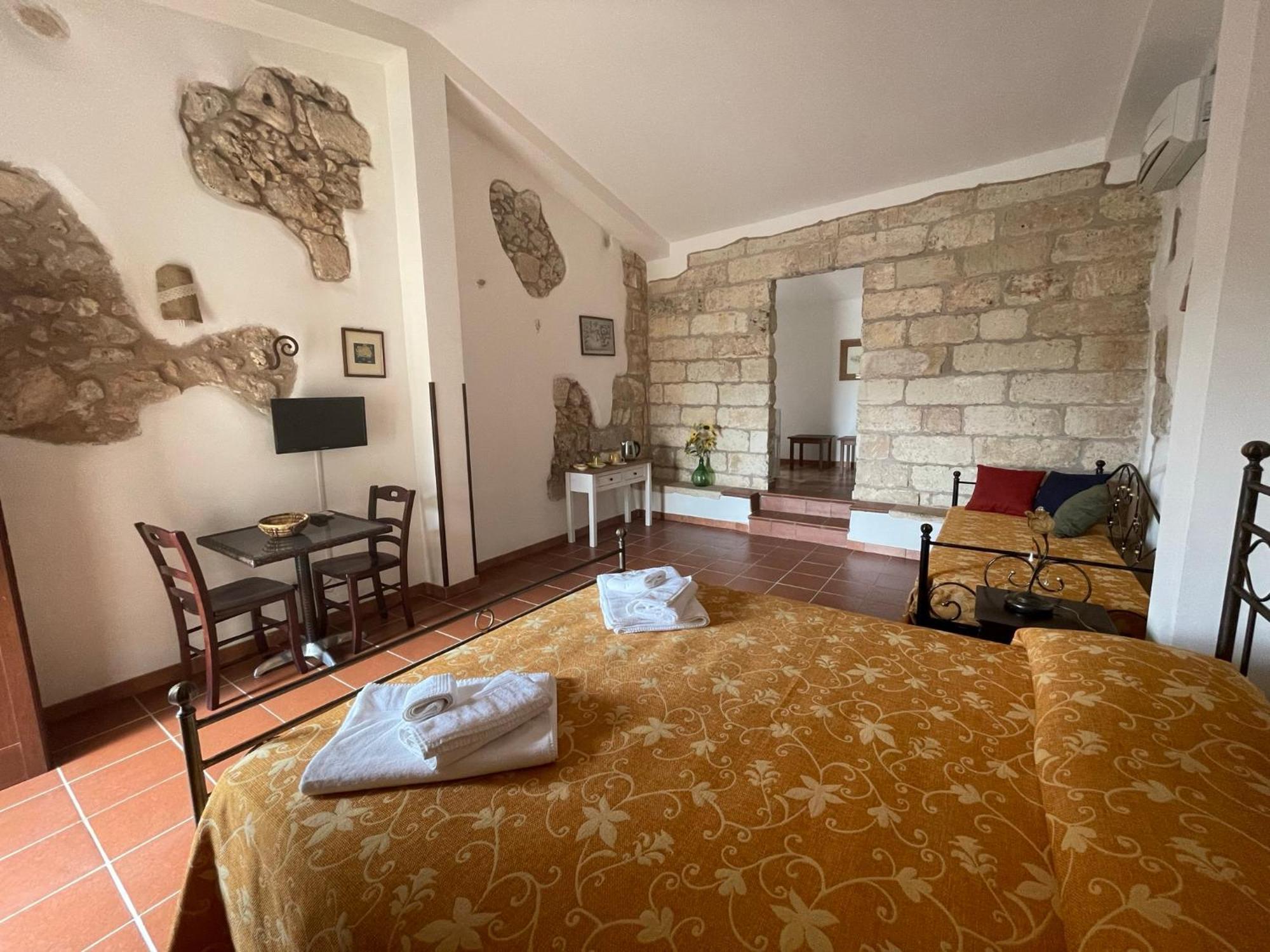 Agriturismo Masseria Saittole Carpignano Salentino Eksteriør billede