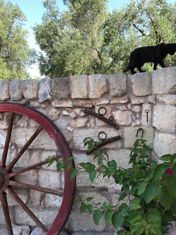 Agriturismo Masseria Saittole Carpignano Salentino Eksteriør billede